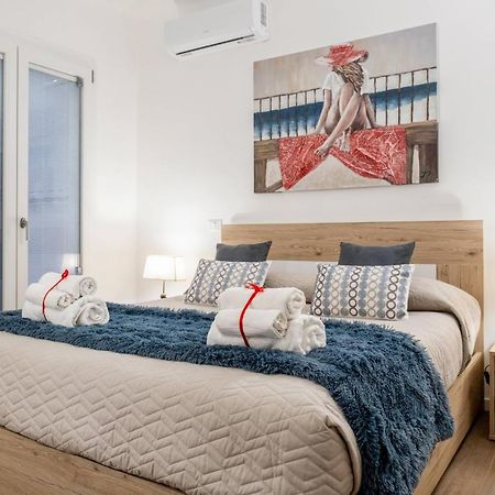 Donna Teresa Central & Cozy Apartment Таранто Екстериор снимка